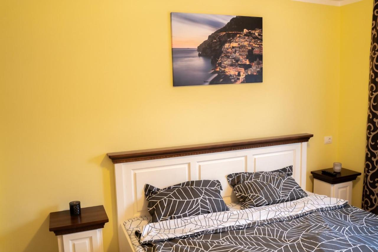Apartament Luxury Apartment Gura Humorului Bagian luar foto