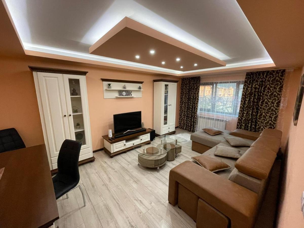 Apartament Luxury Apartment Gura Humorului Bagian luar foto